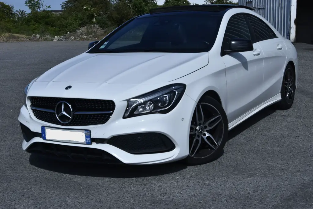 mercedesav.webp